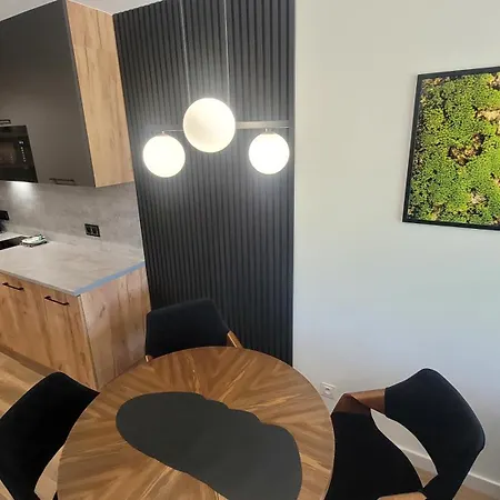 Lägenhet Kora Kilinskiego